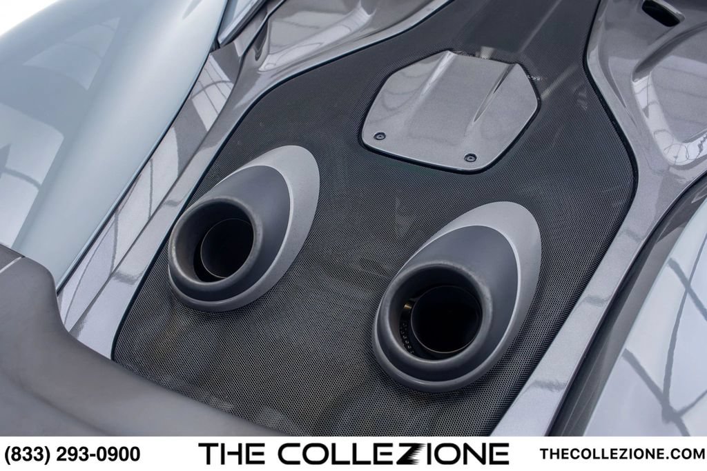 Used 2019 McLaren 600LT RWD image 25
