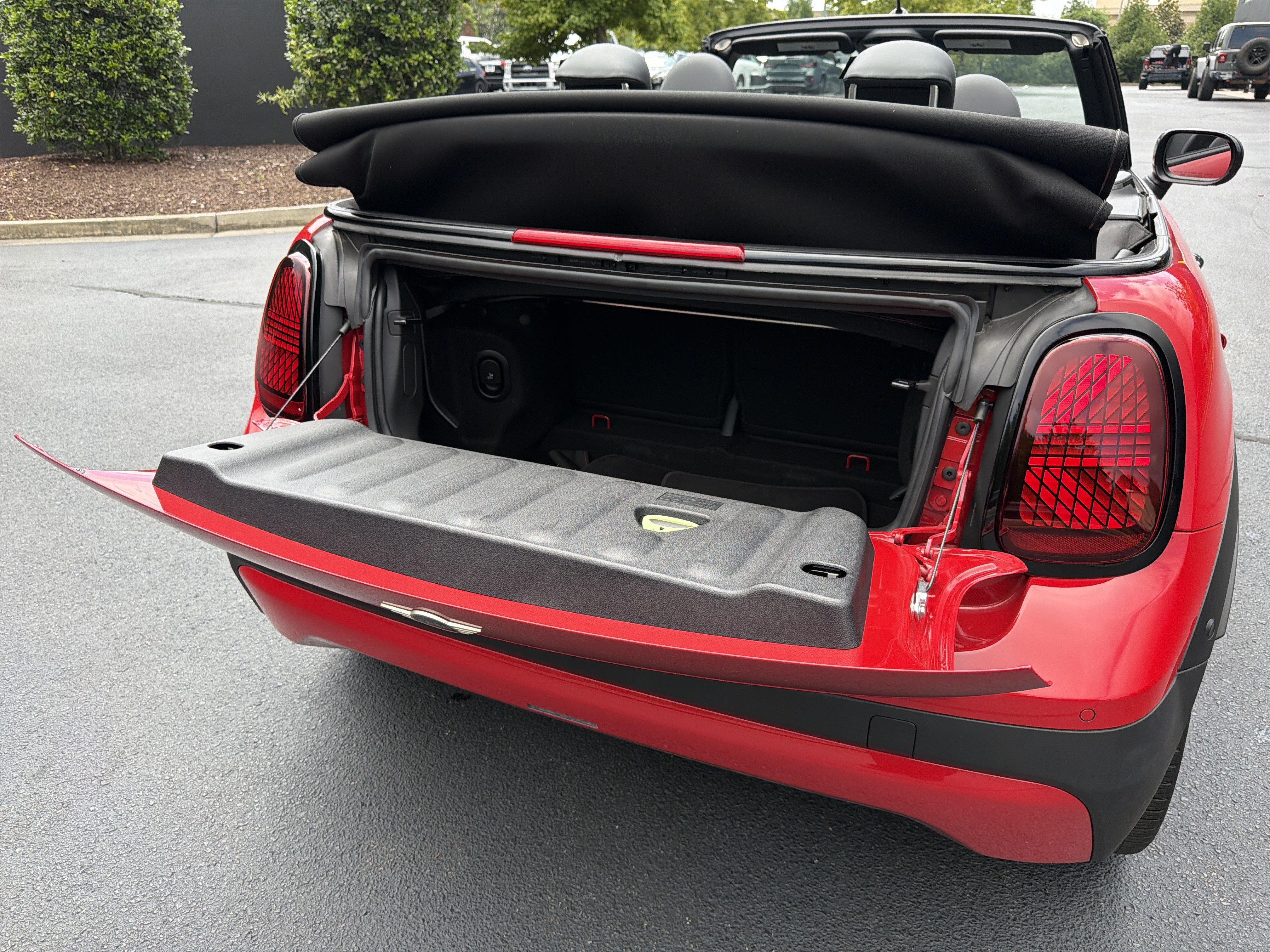 Certified 2026 MINI Cooper S FWD image 37