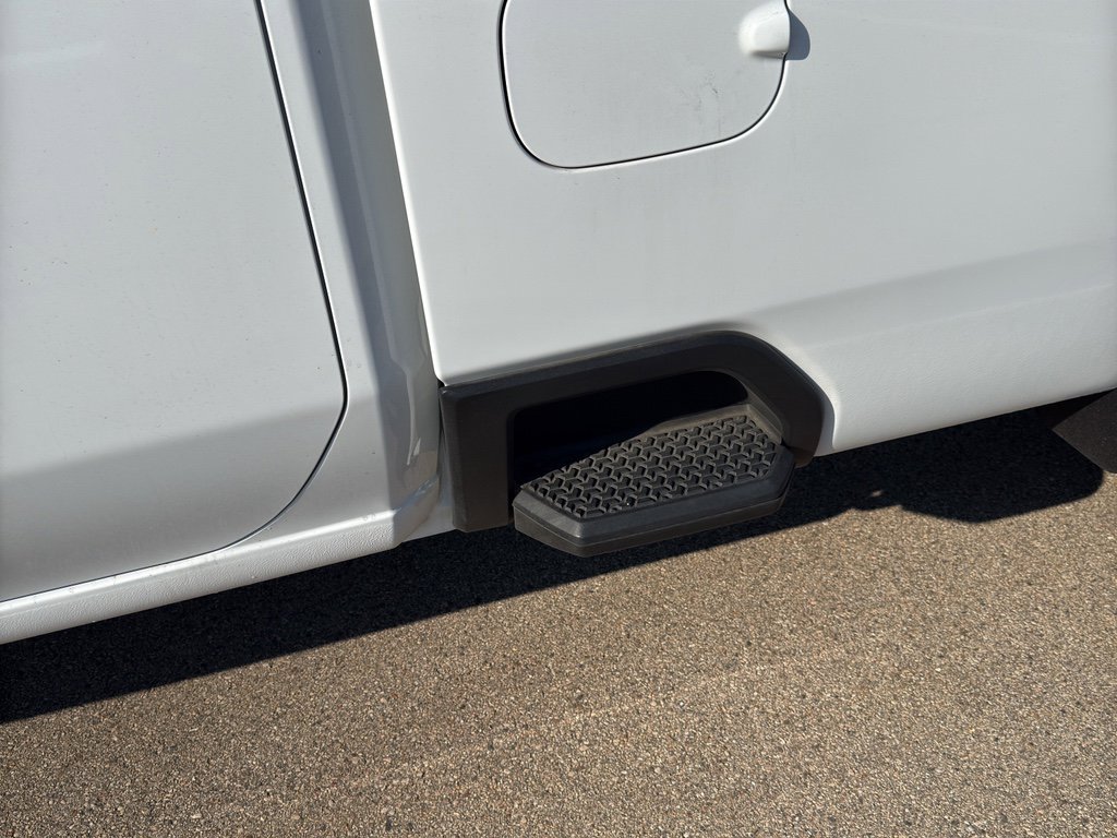 Used 2025 Chevrolet Silverado 2500 W/T w/ WT/CX Safety Package AWD/4WD image 12