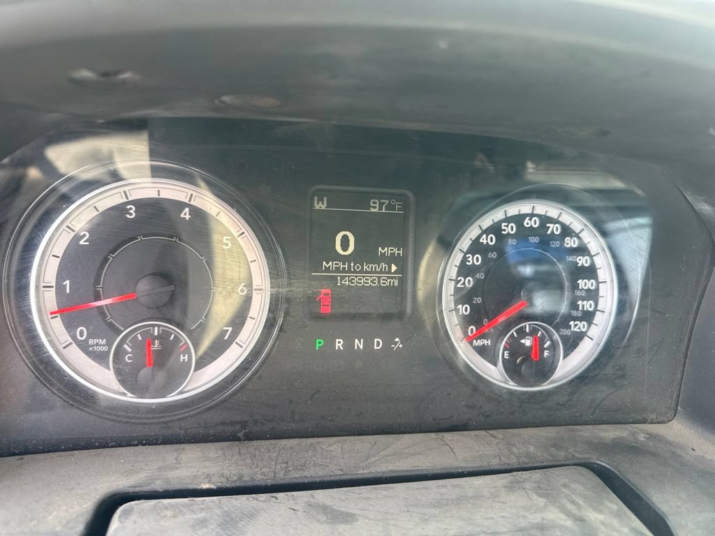 Used 2017 RAM 1500 Classic SLT AWD/4WD image 9