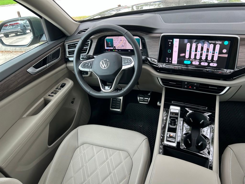 New 2026 Volkswagen Atlas SEL Premium R-Line AWD/4WD image 9