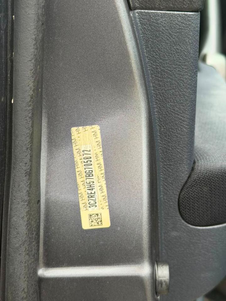Used 2011 Honda CR-V EX image 30