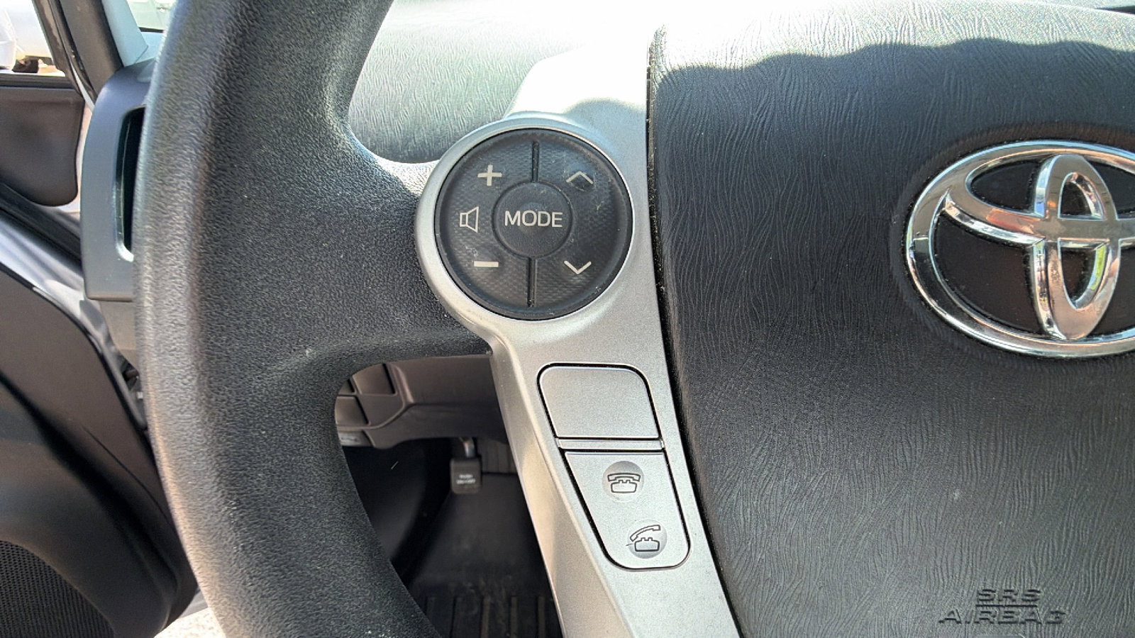Used 2014 Toyota Prius Two FWD image 26