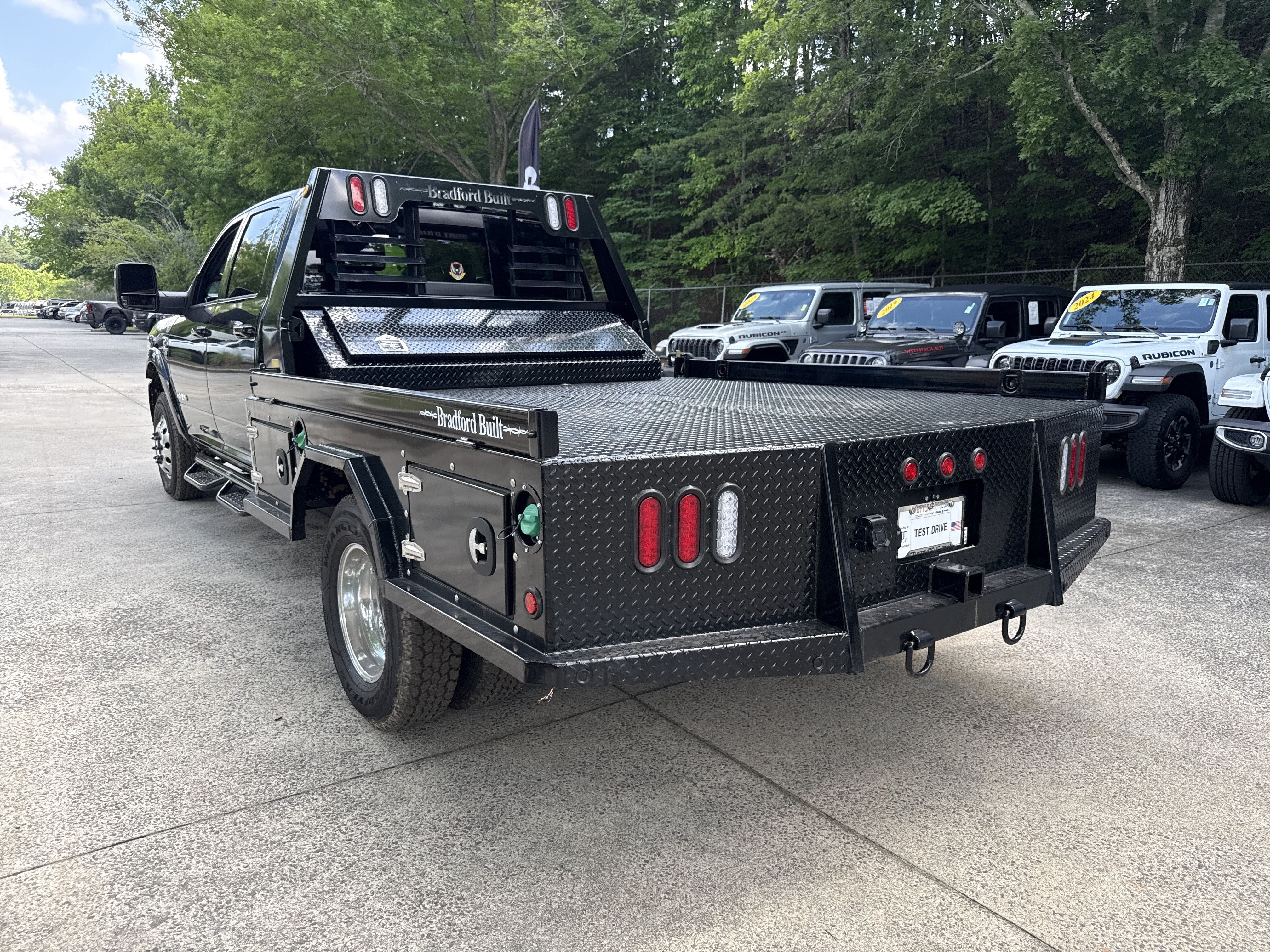 New 2026 RAM 3500 Big Horn w/ Laramie Trim Package AWD/4WD image 5