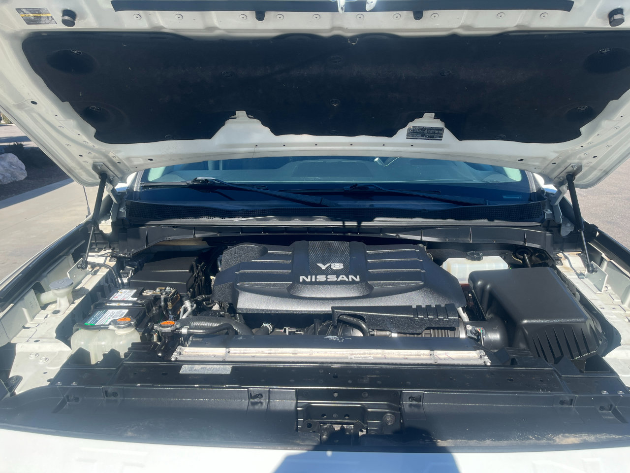 Used 2018 Nissan Titan PRO-4X image 22