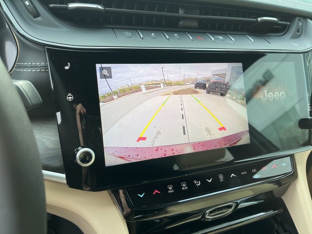 New 2026 Jeep Grand Cherokee L Limited image 10