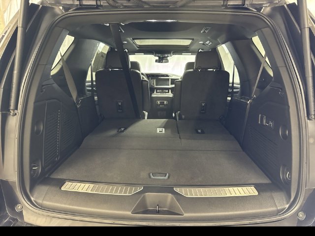 Used 2024 GMC Yukon Denali AWD/4WD image 29