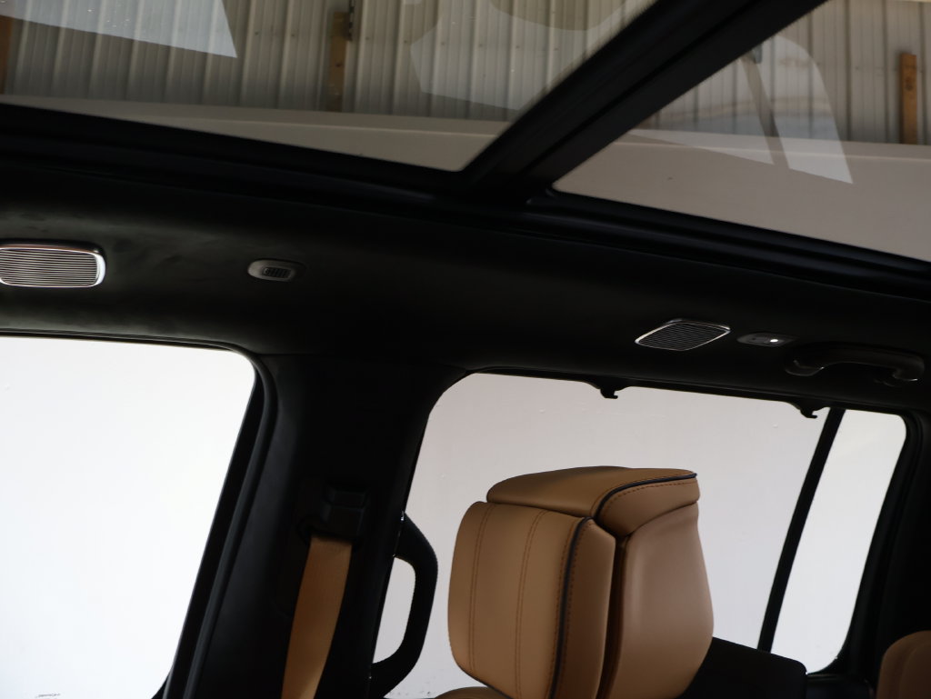 New 2026 Jeep Grand Wagoneer Summit AWD/4WD image 33