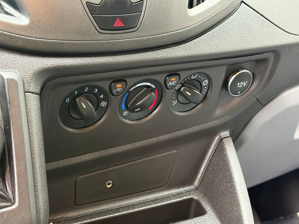 Used 2019 Ford Transit 150 130 Low Roof RWD image 23