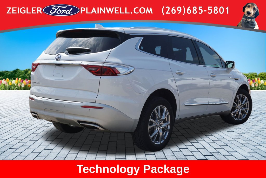 Used 2024 Buick Enclave Essence w/ Experience Buick Package AWD/4WD image 5