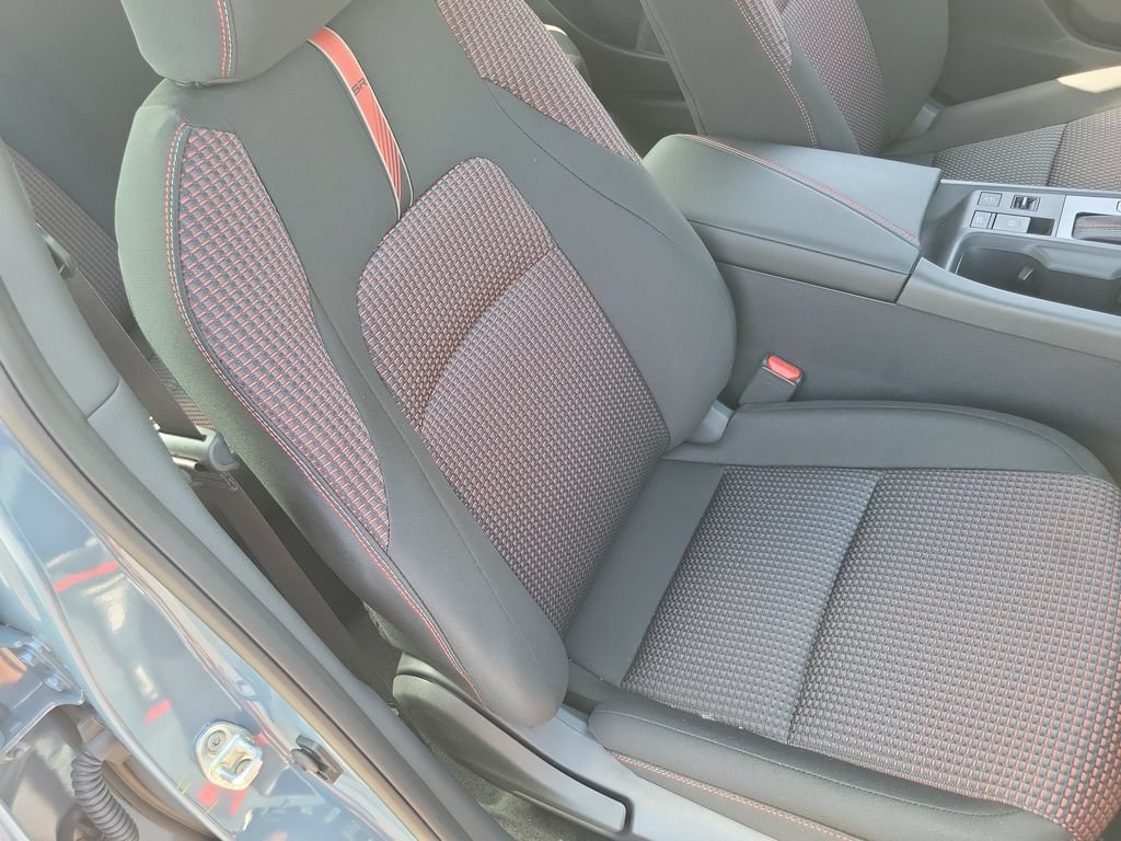 New 2027 Nissan Sentra SR w/ Floor Mat Package FWD image 12