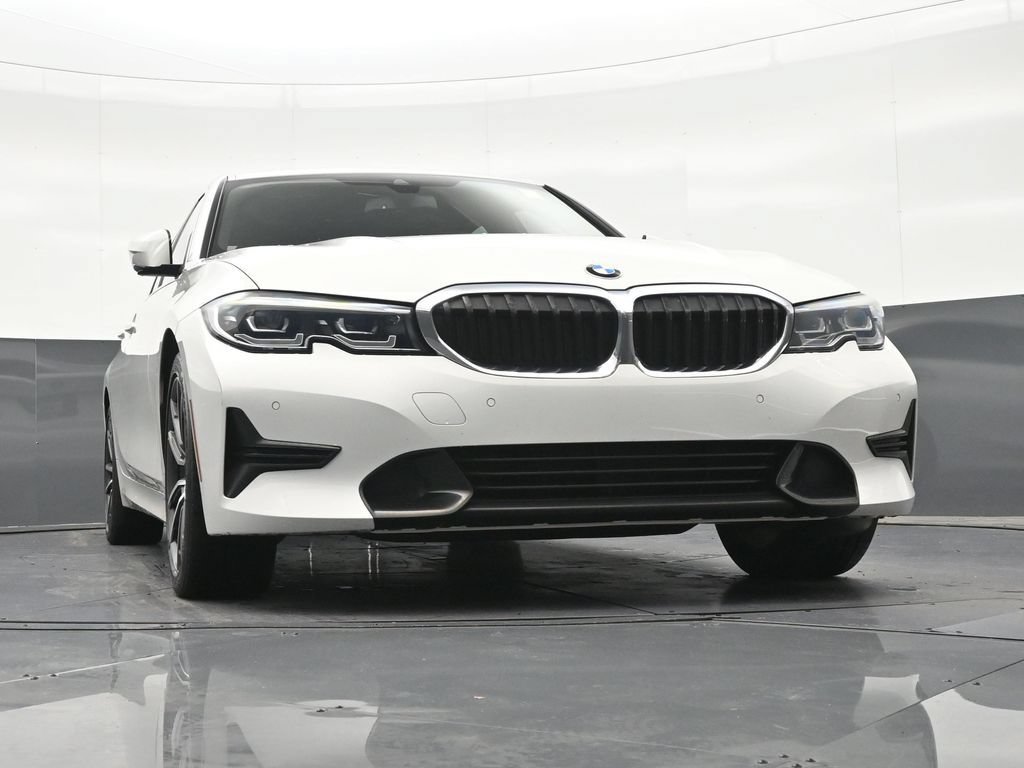 Used 2021 BMW 330i Sedan w/ Convenience Package RWD image 30