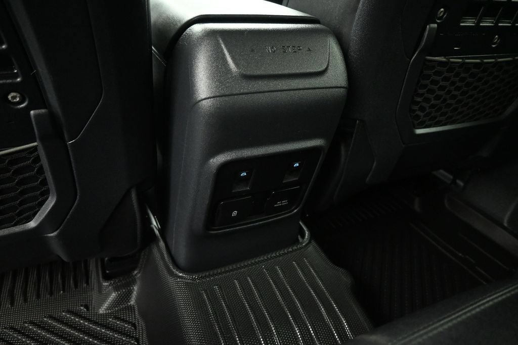 Certified 2022 Ford Bronco Everglades AWD/4WD image 20