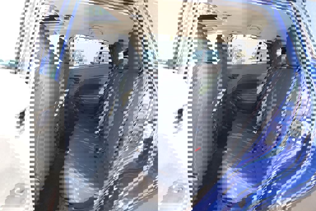 New 2026 Subaru Crosstrek 2.0i Premium image 18