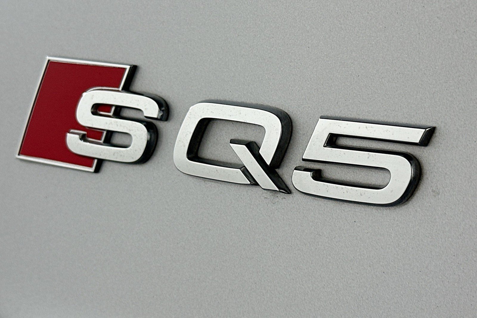 Used 2023 Audi SQ5 Premium Plus w/ Premium Plus Package AWD/4WD image 10