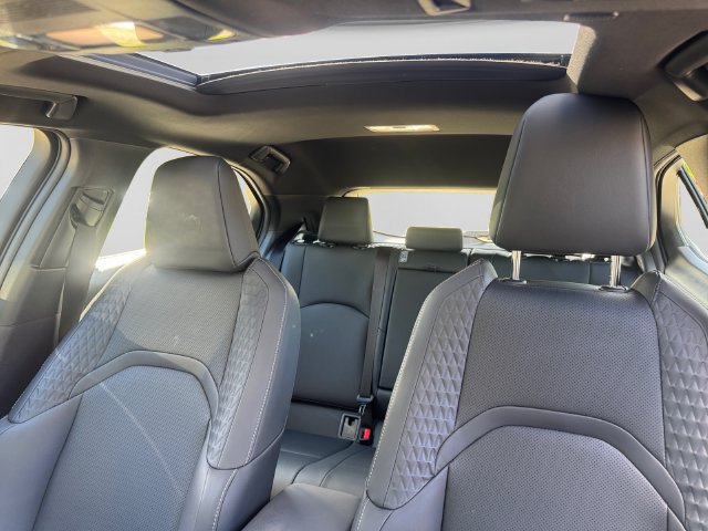 Used 2020 Lexus UX 250h w/ Accessory Package 2 AWD/4WD image 21