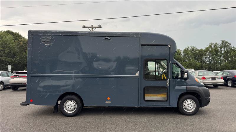 Used 2022 RAM ProMaster 3500 w/ Fleet Safety Group FWD image 3