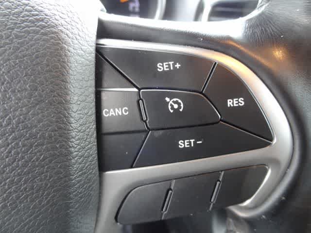 Used 2021 Jeep Grand Cherokee Laredo X AWD/4WD image 20