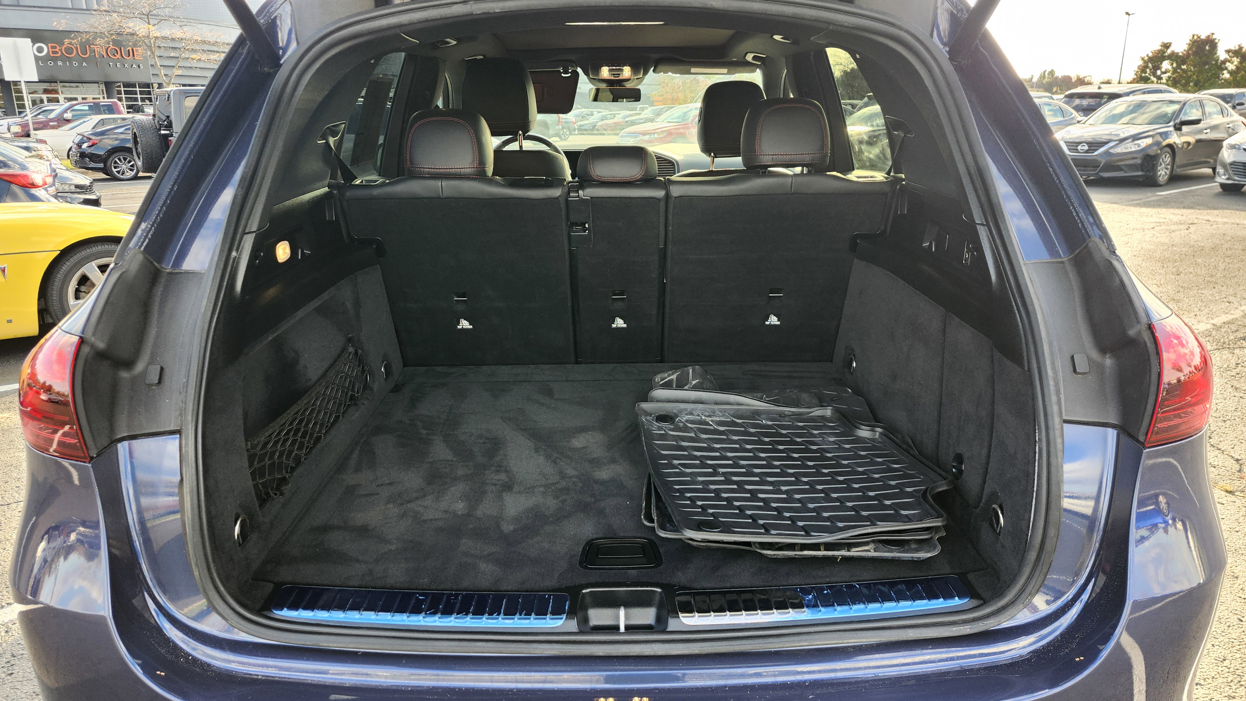 Used 2024 Mercedes-Benz GLE 53 AMG 4MATIC w/ Winter Package image 14