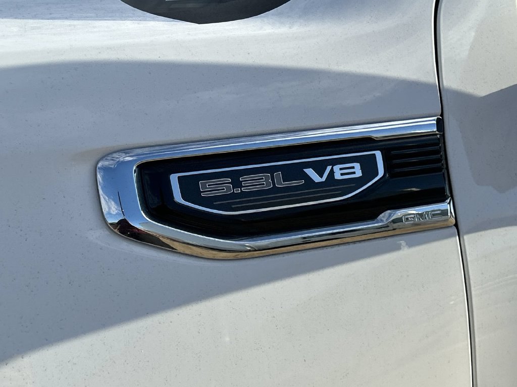 Certified 2026 GMC Sierra 1500 SLT RWD image 30