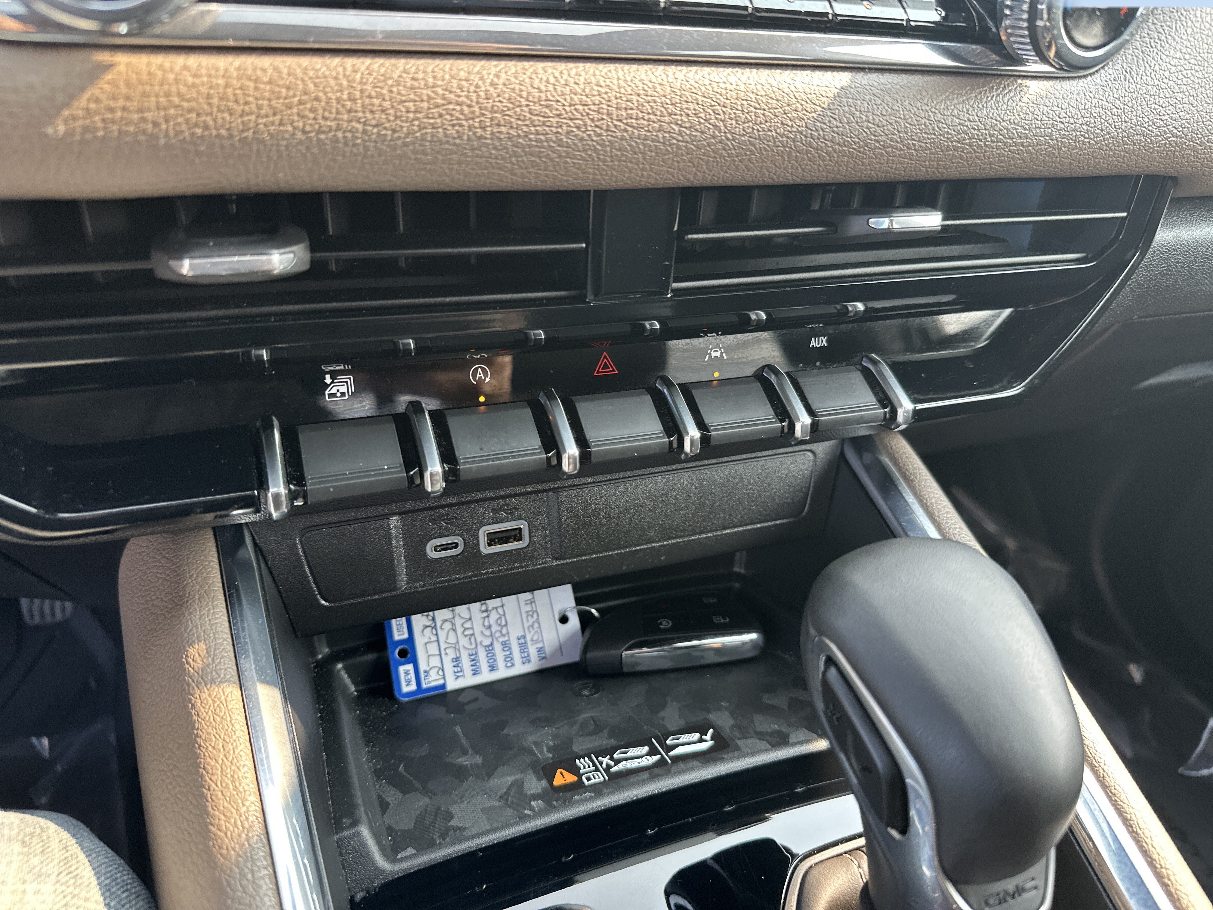 Certified 2026 GMC Canyon Denali AWD/4WD image 15