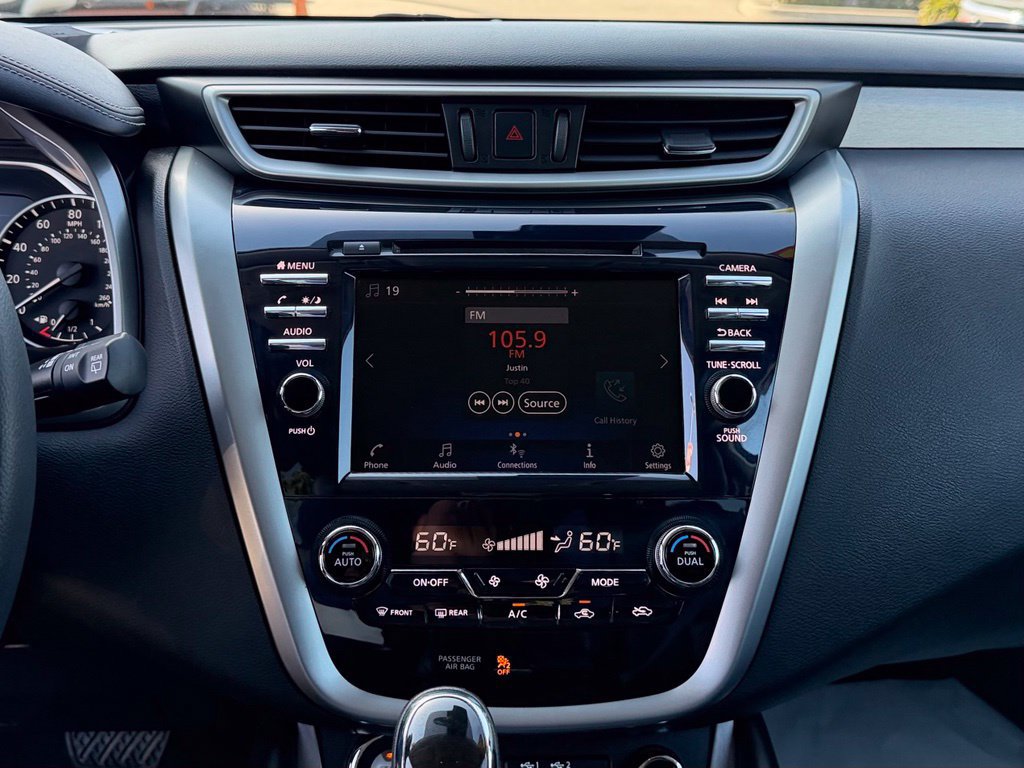 Certified 2024 Nissan Murano SV w/ SV Midnight Edition Package FWD image 17