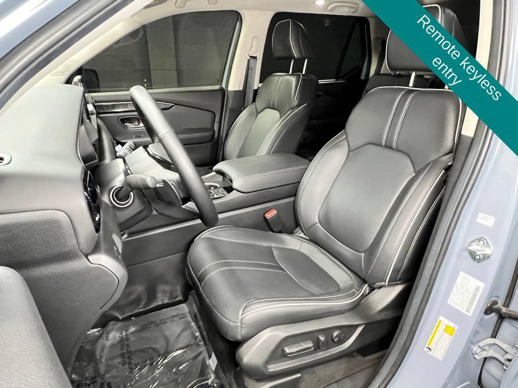 Used 2025 Honda Pilot Elite image 7