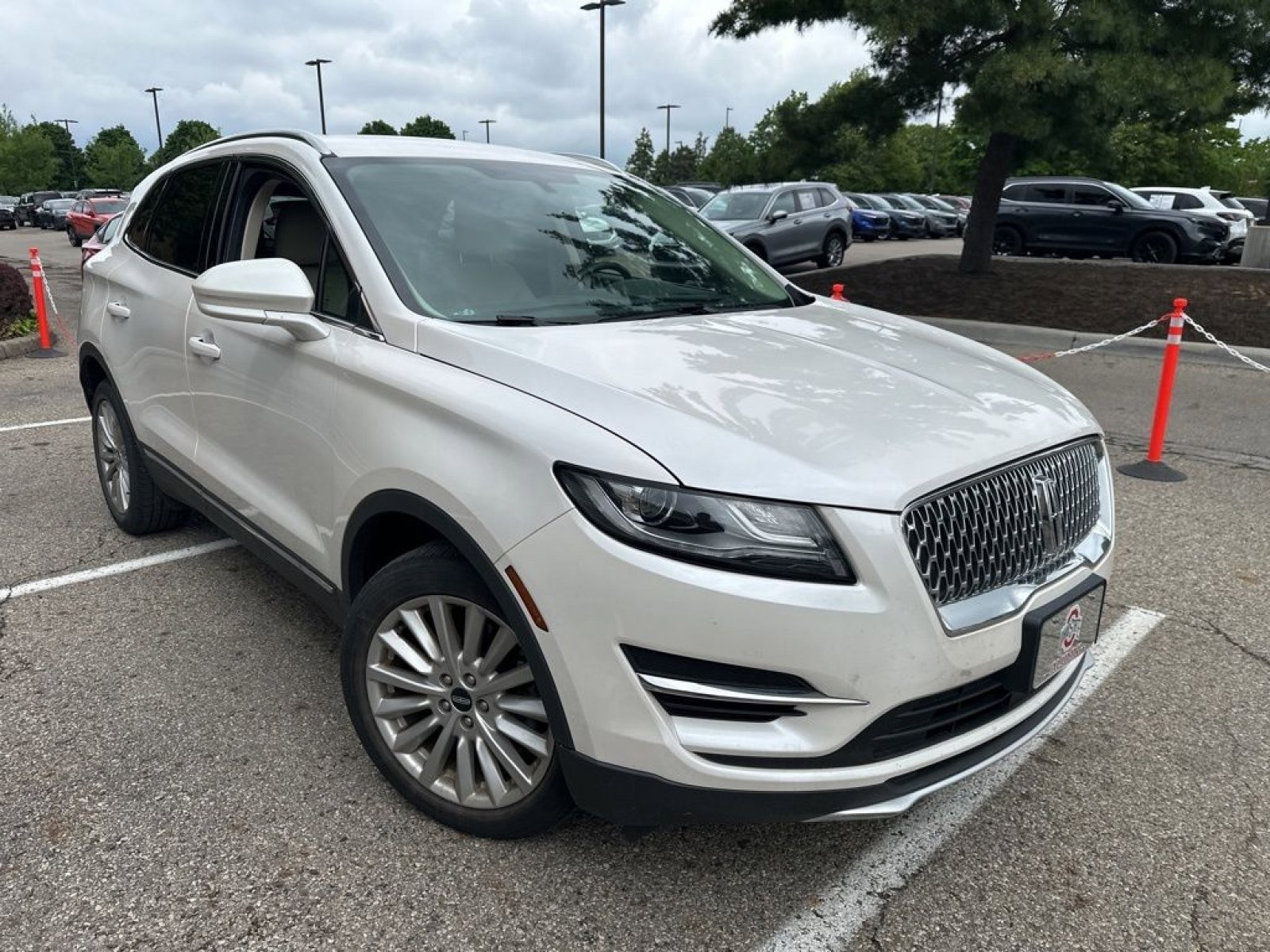 Used 2019 Lincoln MKC Premiere FWD image 4