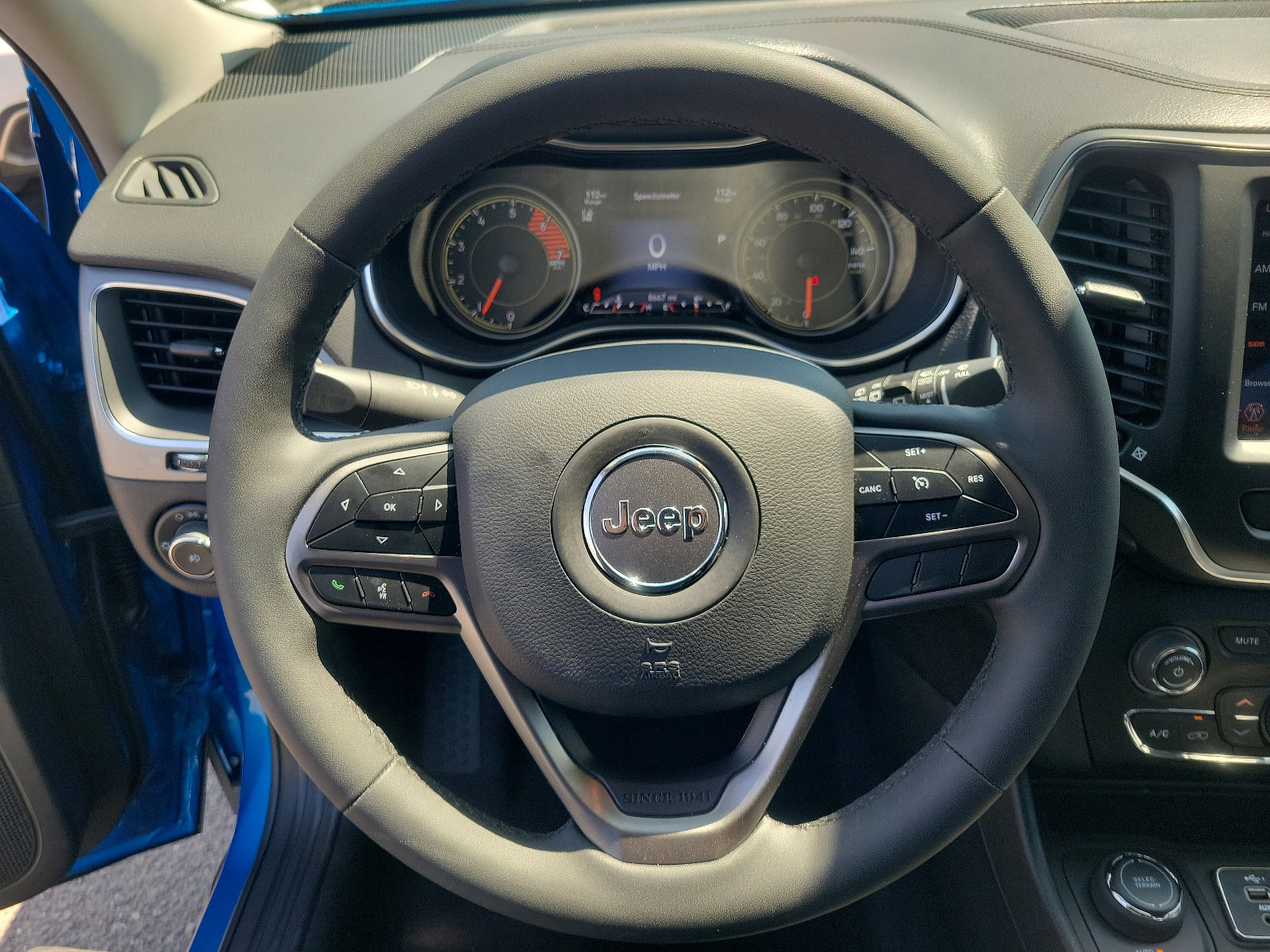 Used 2022 Jeep Cherokee Latitude Lux image 18