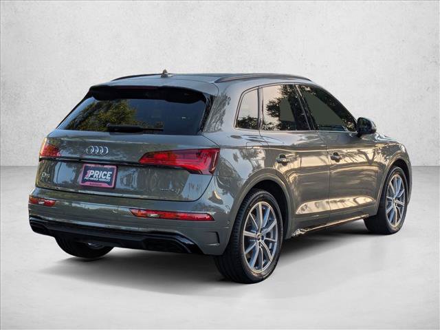 Used 2023 Audi Q5 e Prestige AWD/4WD image 5