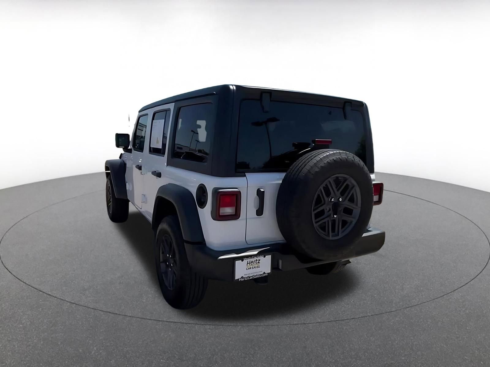 Used 2025 Jeep Wrangler Unlimited Sport AWD/4WD image 11