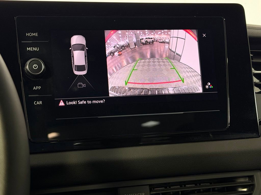 Used 2025 Volkswagen Jetta Sport image 19