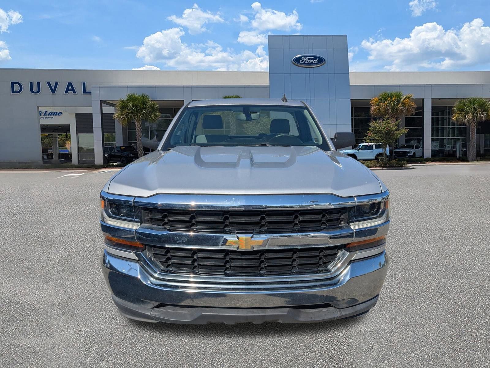 Used 2017 Chevrolet Silverado 1500 W/T w/ Chrome Bumper Package image 9