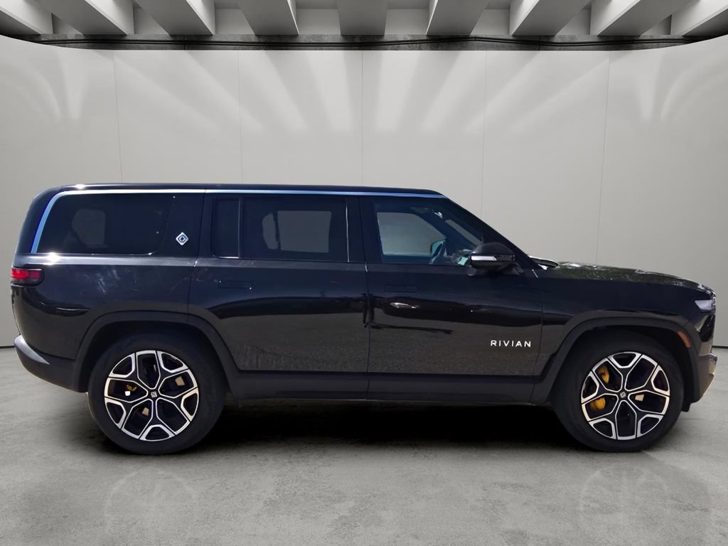 Used 2024 Rivian R1S Adventure AWD/4WD image 12