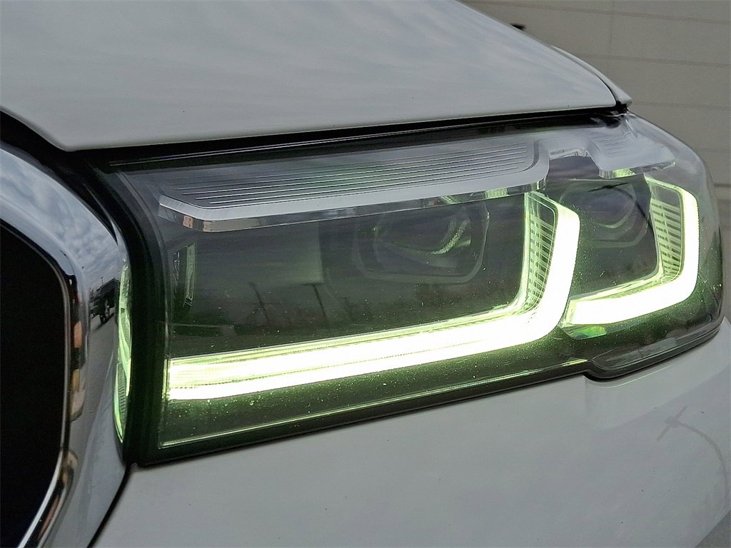 Certified 2023 BMW 530i xDrive w/ Premium Package image 12