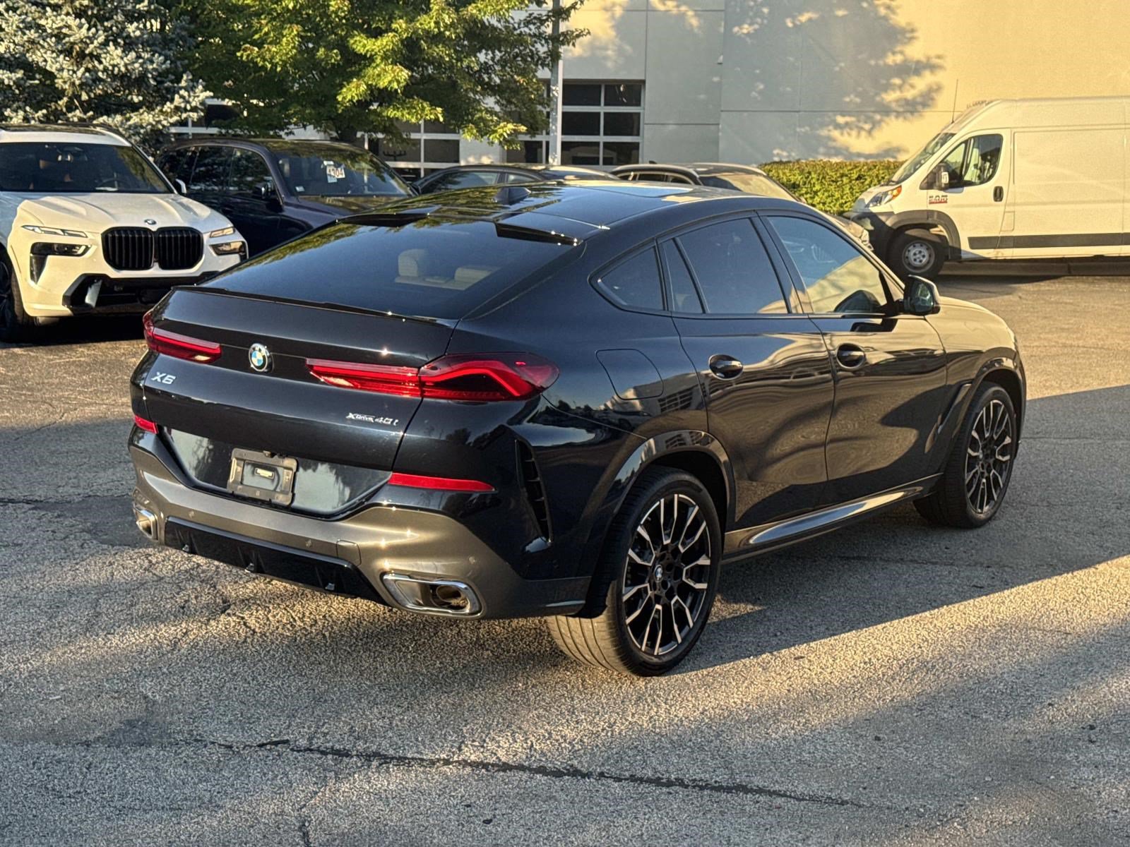 Used 2024 BMW X6 xDrive40i w/ Premium Package AWD/4WD image 5
