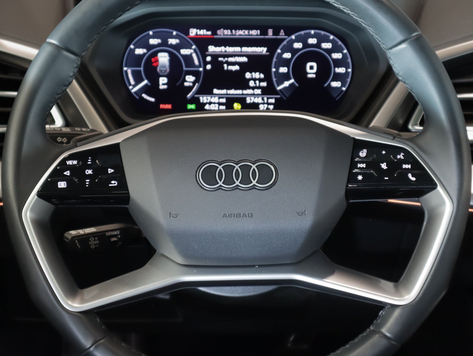 Used 2023 Audi Q4 e-tron Premium Plus w/ Premium Plus AWD/4WD image 19