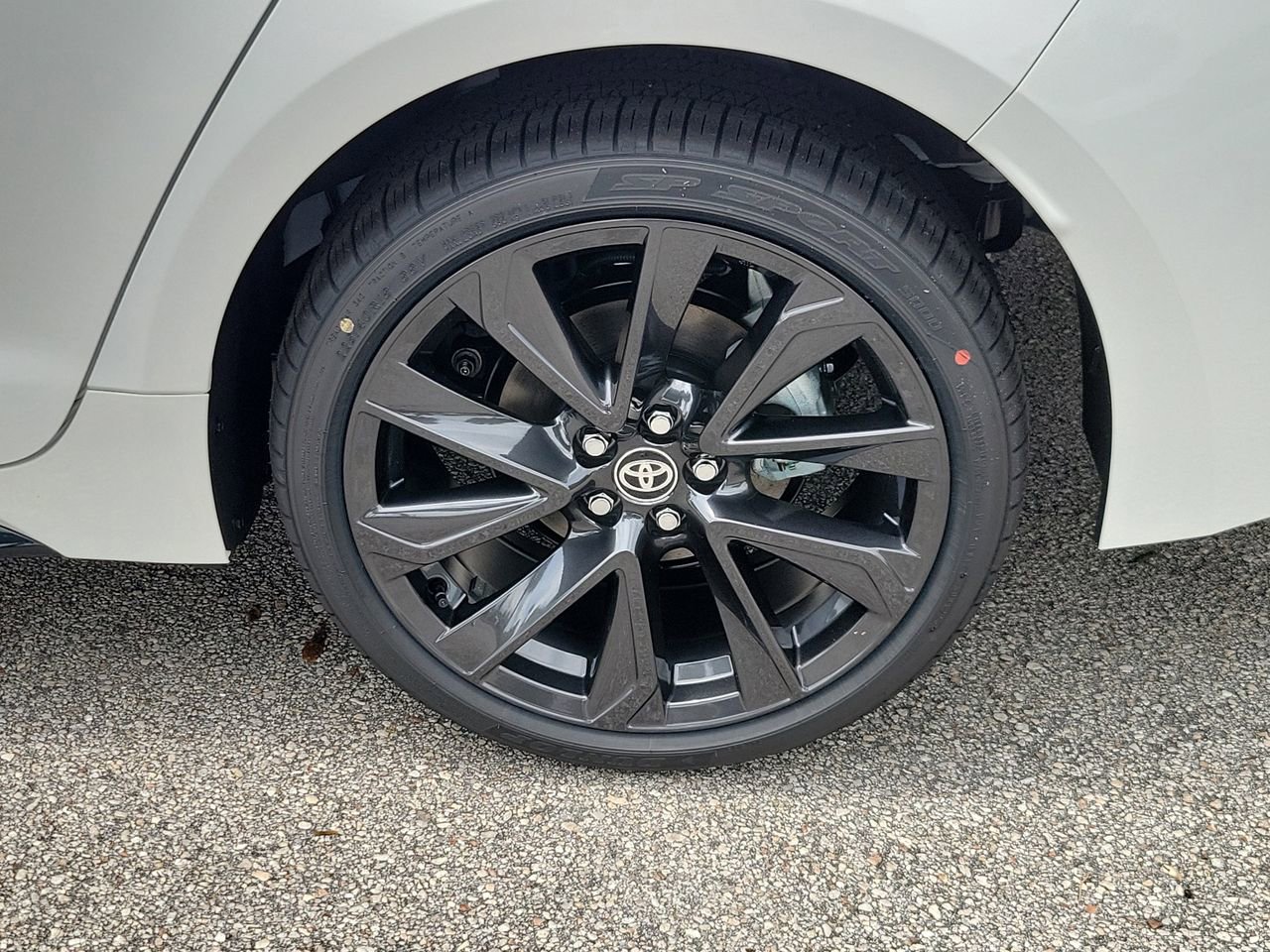 New 2026 Toyota Corolla SE FWD image 5