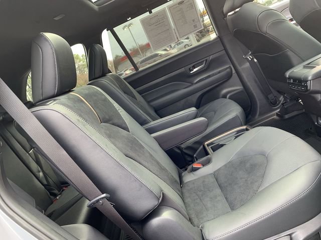 Certified 2026 Toyota Grand Highlander AWD Hybrid image 12