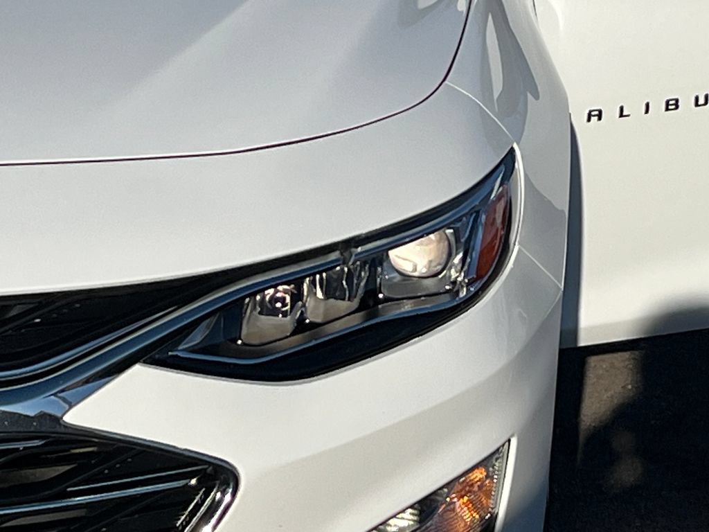 Used 2024 Chevrolet Malibu LT FWD image 35