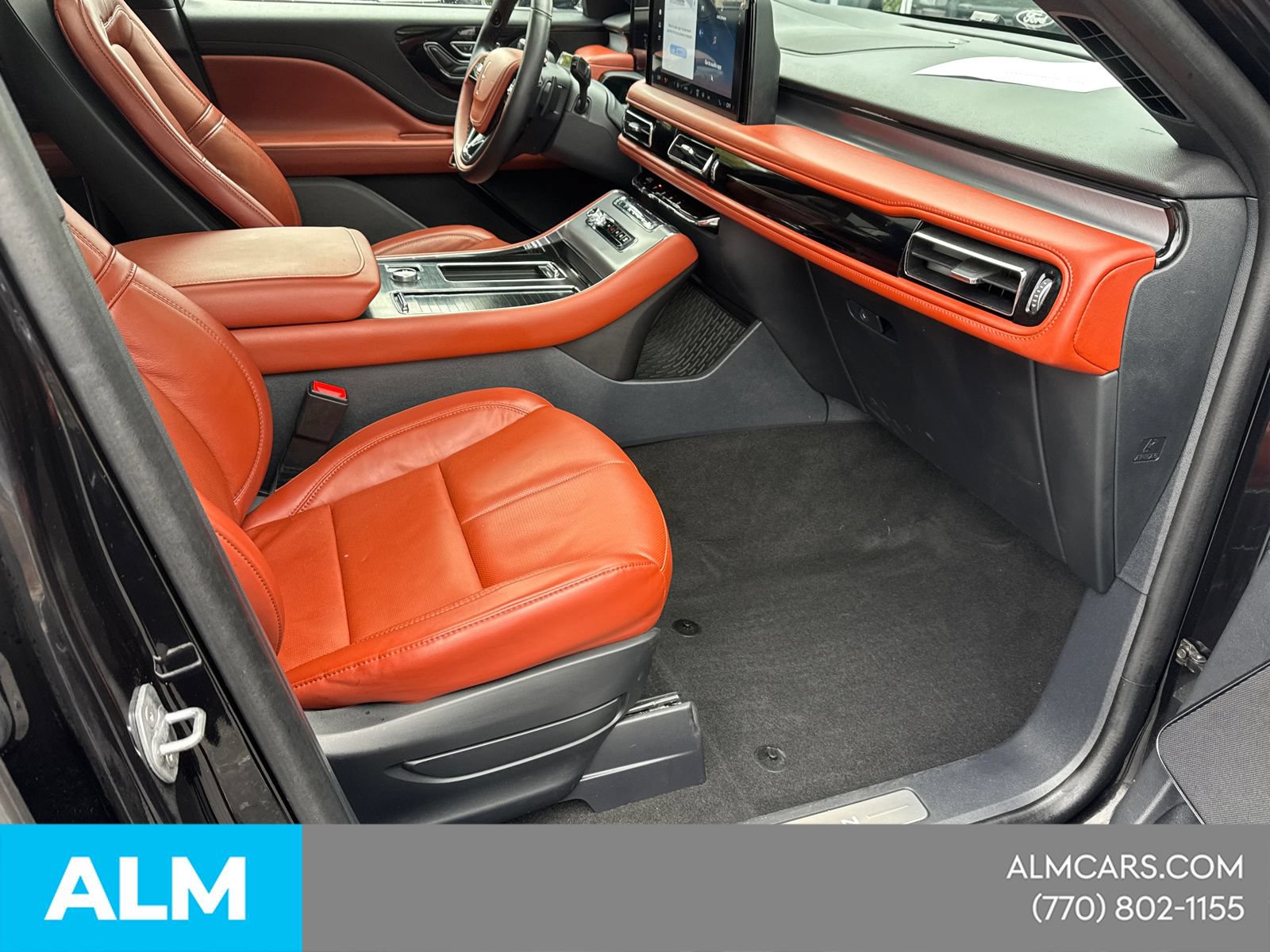 Used 2025 Lincoln Aviator Reserve AWD/4WD image 19