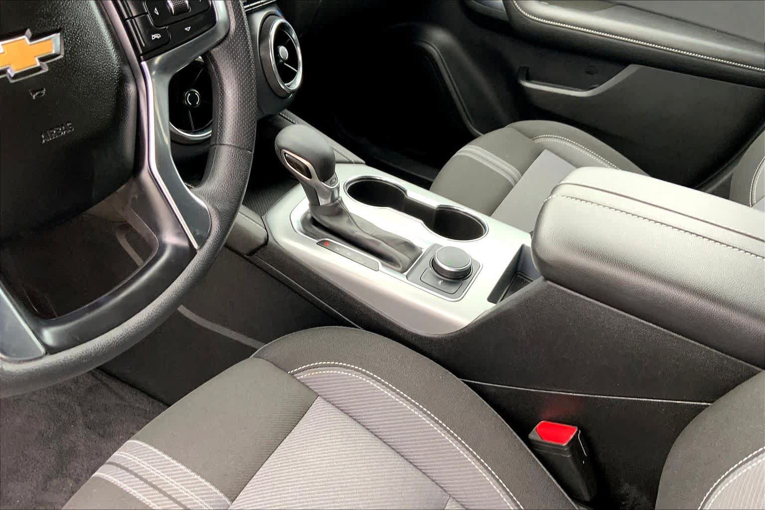 Certified 2025 Chevrolet Blazer LT FWD image 16