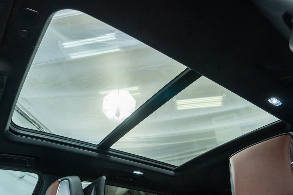 Used 2024 GMC Yukon XL Denali Ultimate image 26