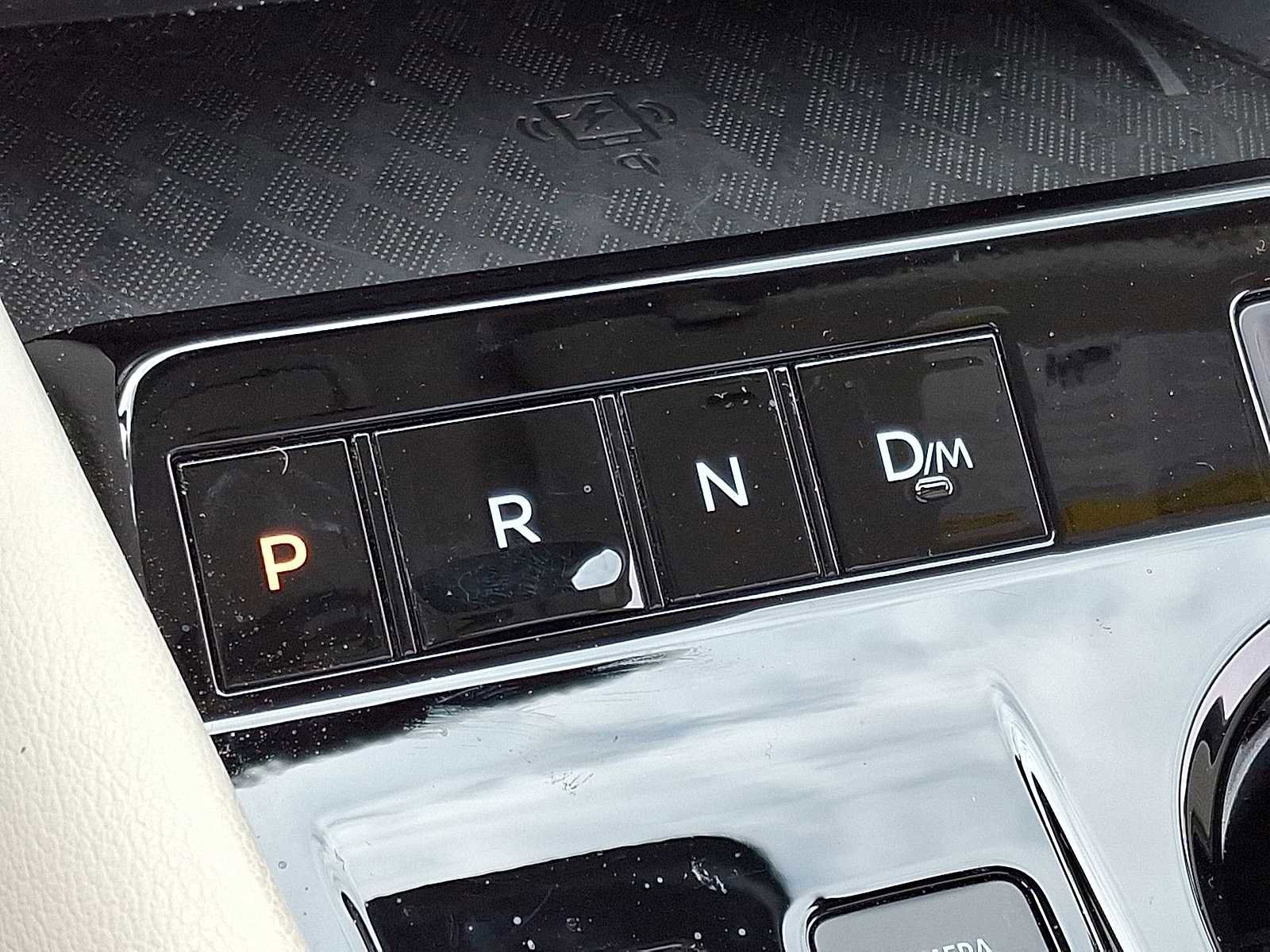 Used 2025 Nissan Murano SL w/ Cargo Package image 21