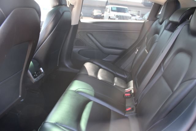 Used 2020 Tesla Model 3 Long Range AWD/4WD image 31