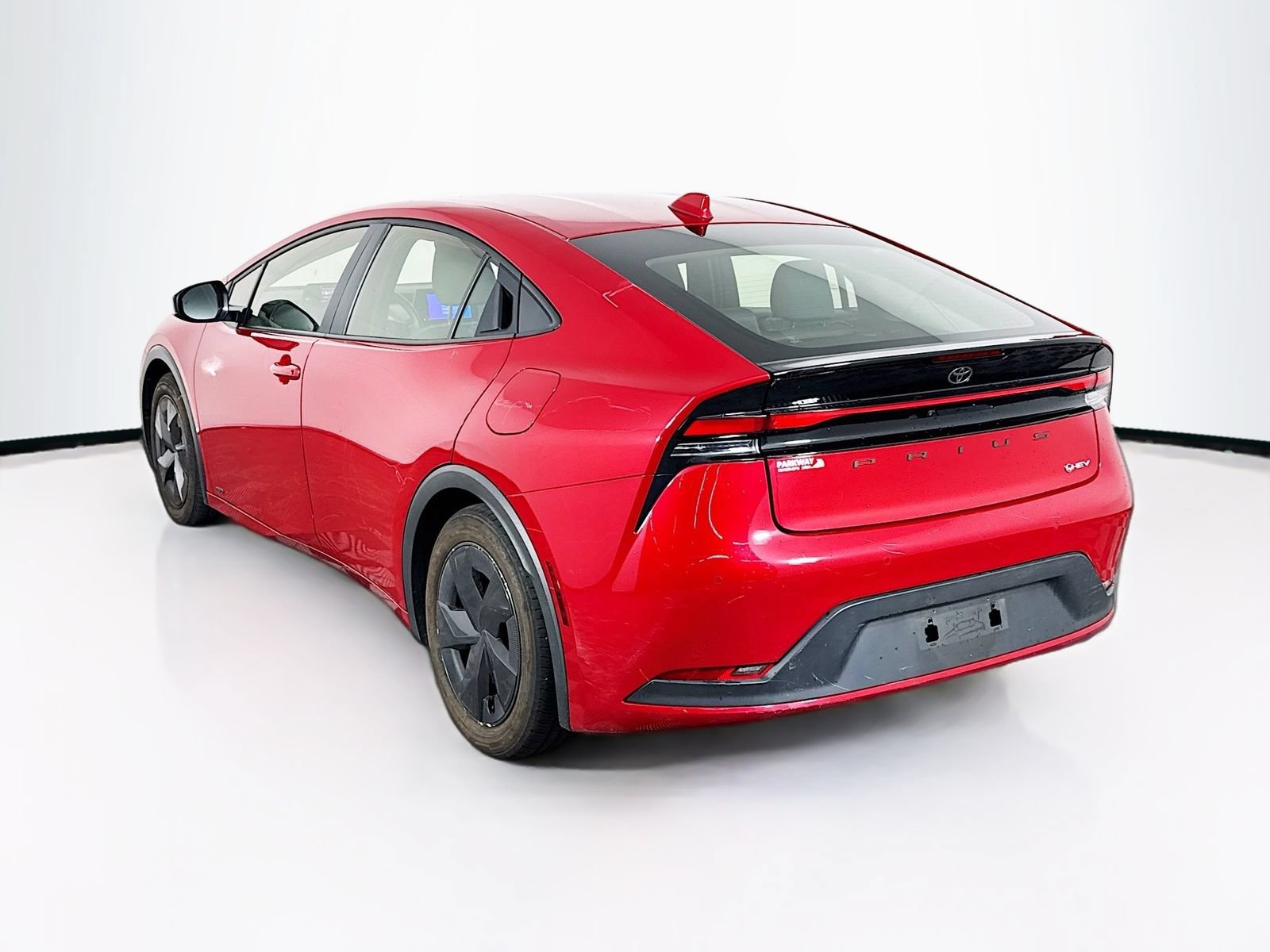 Certified 2023 Toyota Prius LE AWD/4WD image 5