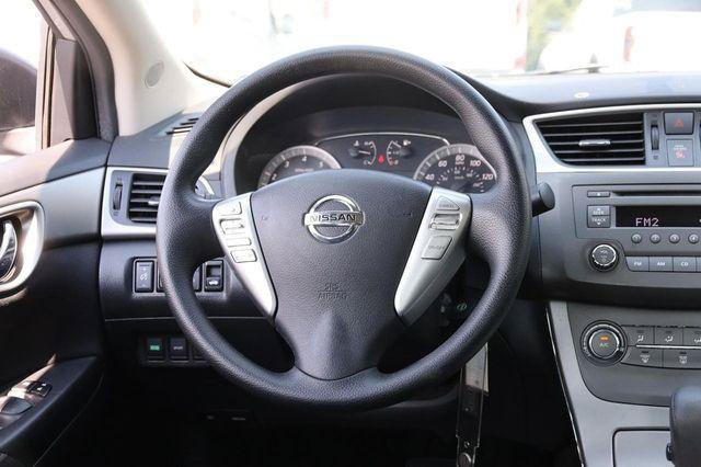 Used 2014 Nissan Sentra SV FWD image 21