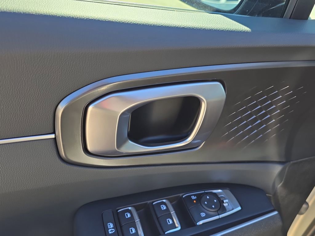 New 2026 Kia Sorento S image 18