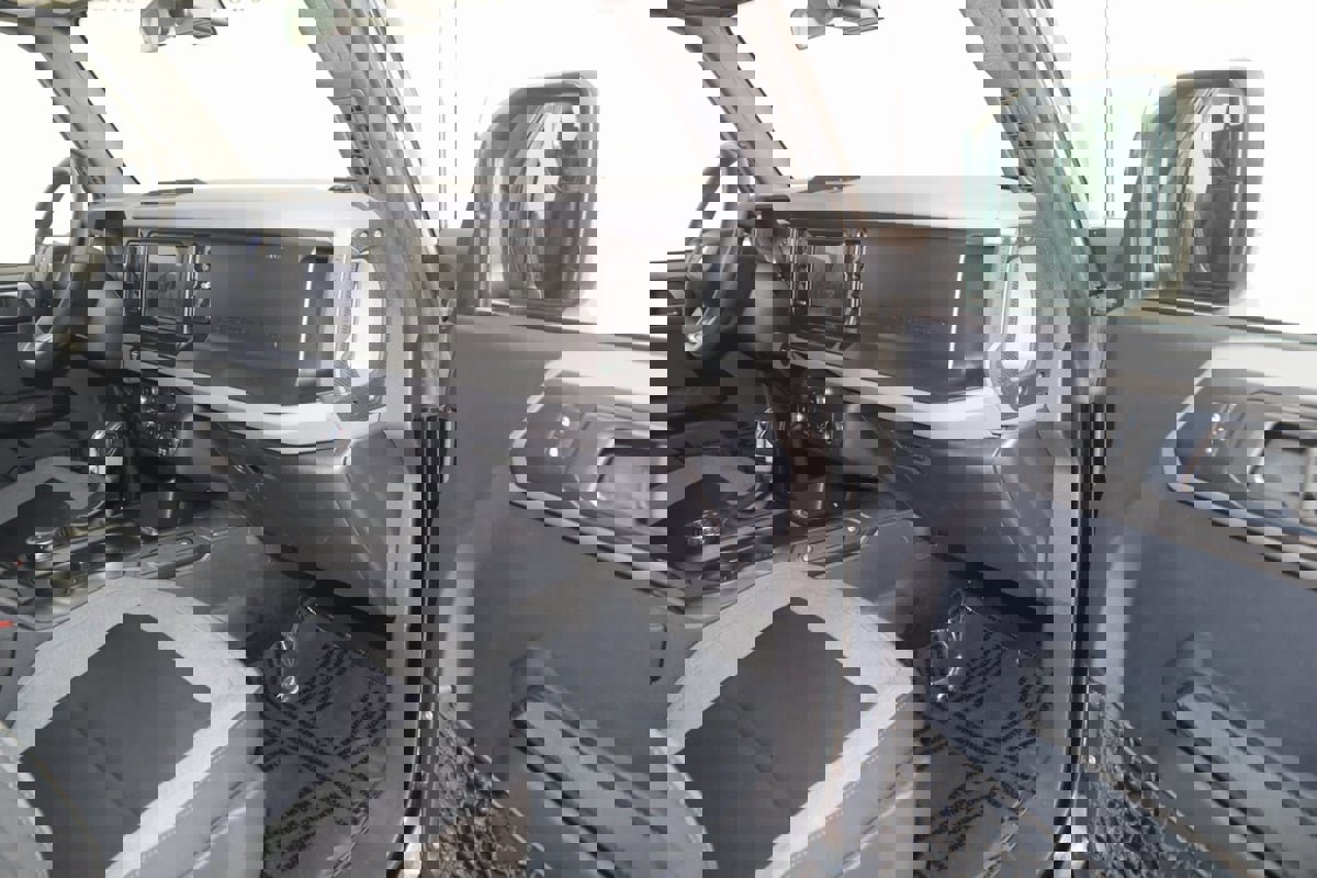 Used 2022 Ford Bronco 4-Door image 40