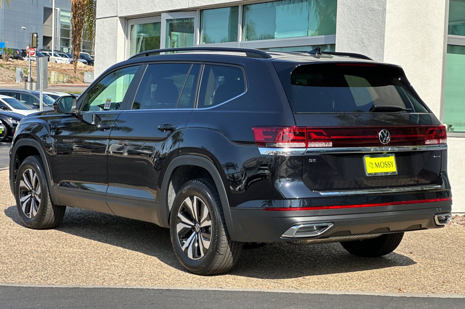 New 2026 Volkswagen Atlas SE image 6